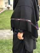 Swaty woollen shawl hand made black single boarder